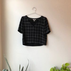 Aritzia | Babaton Murphy window pane blouse